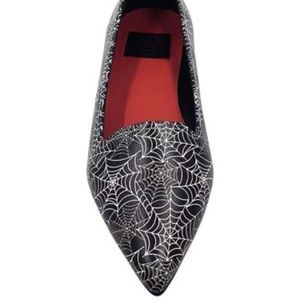 Strange Cvlt pointed spiderweb flats